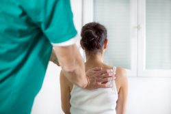 3 Benefits of Visiting a Chiropractor